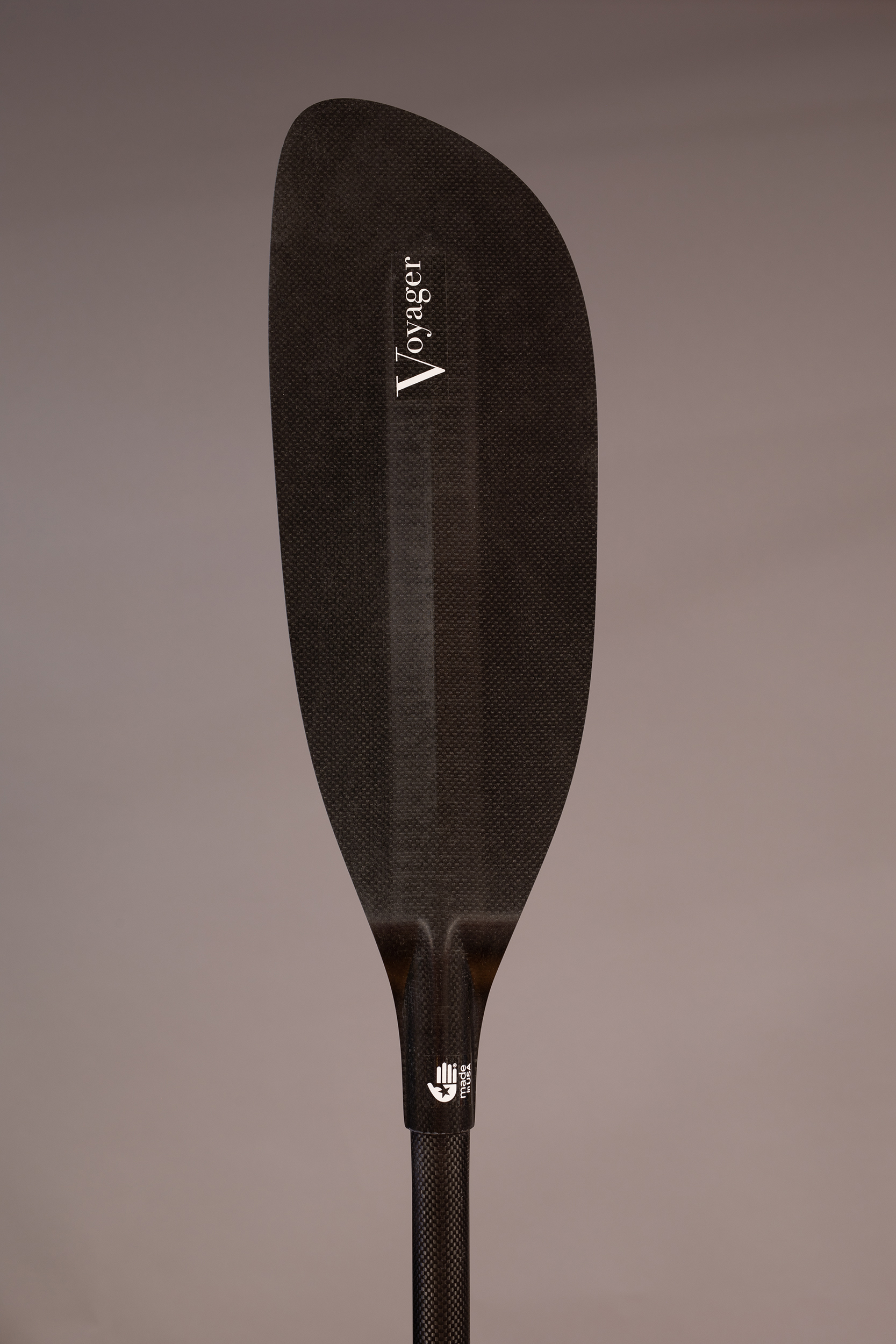 2 Part Lendal Paddles Storm Carbon with Leverlock - Umingmaq